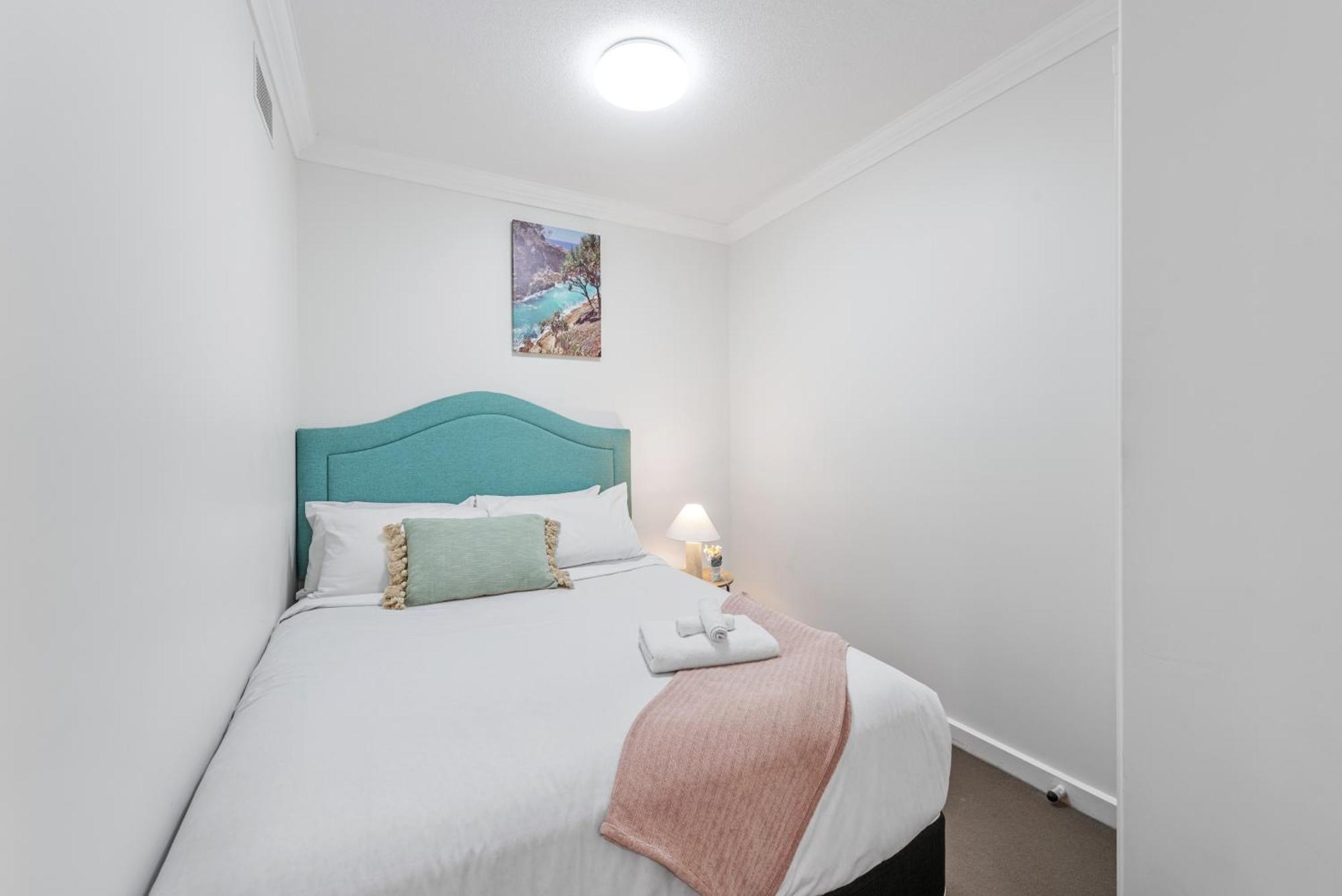 Leafy And Quiet 2br - Close To Hospital With Parking Apartment
